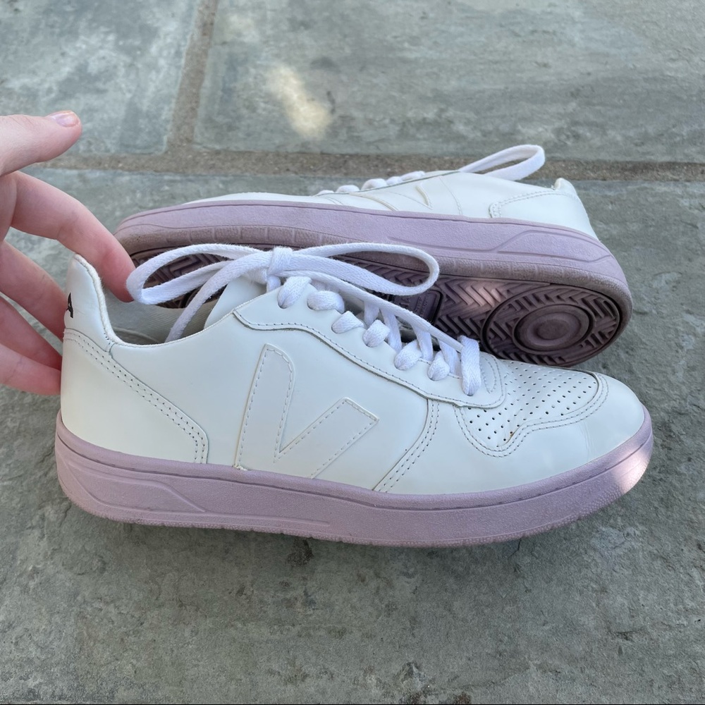 Veja Purple Sneakers